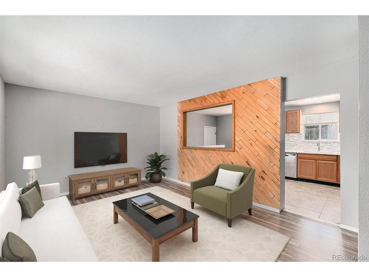 16720 Layton Ave - Photo 1