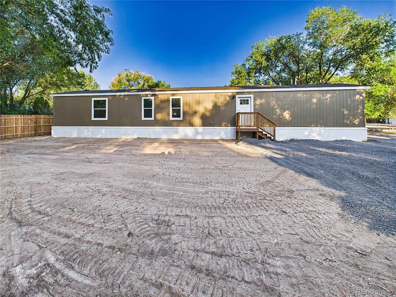 262 Kipling Dr - Photo 1