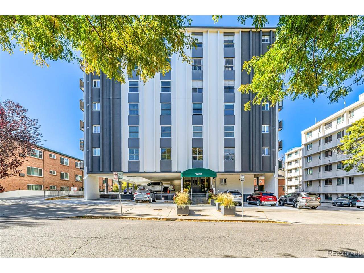 1265 Race St - Photo 1