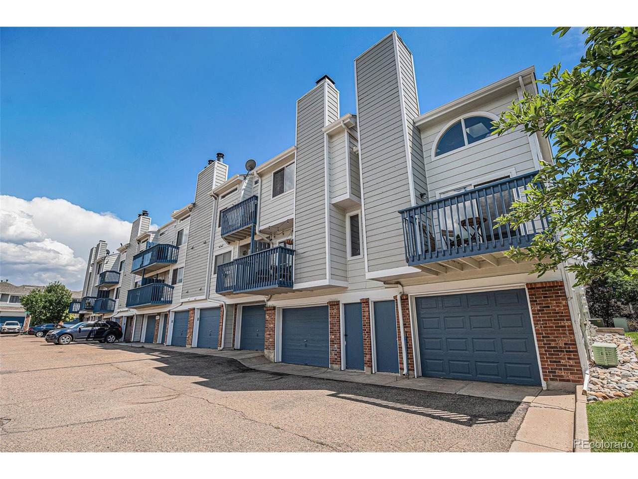 19192 Wyoming Pl - Photo 1