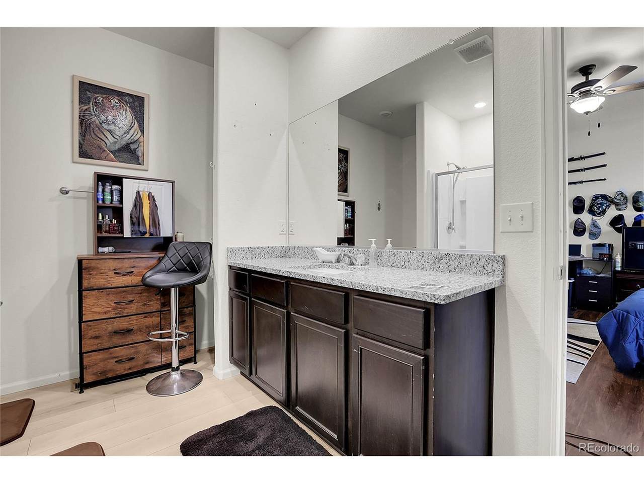 307 Thomas Ave - Photo 1