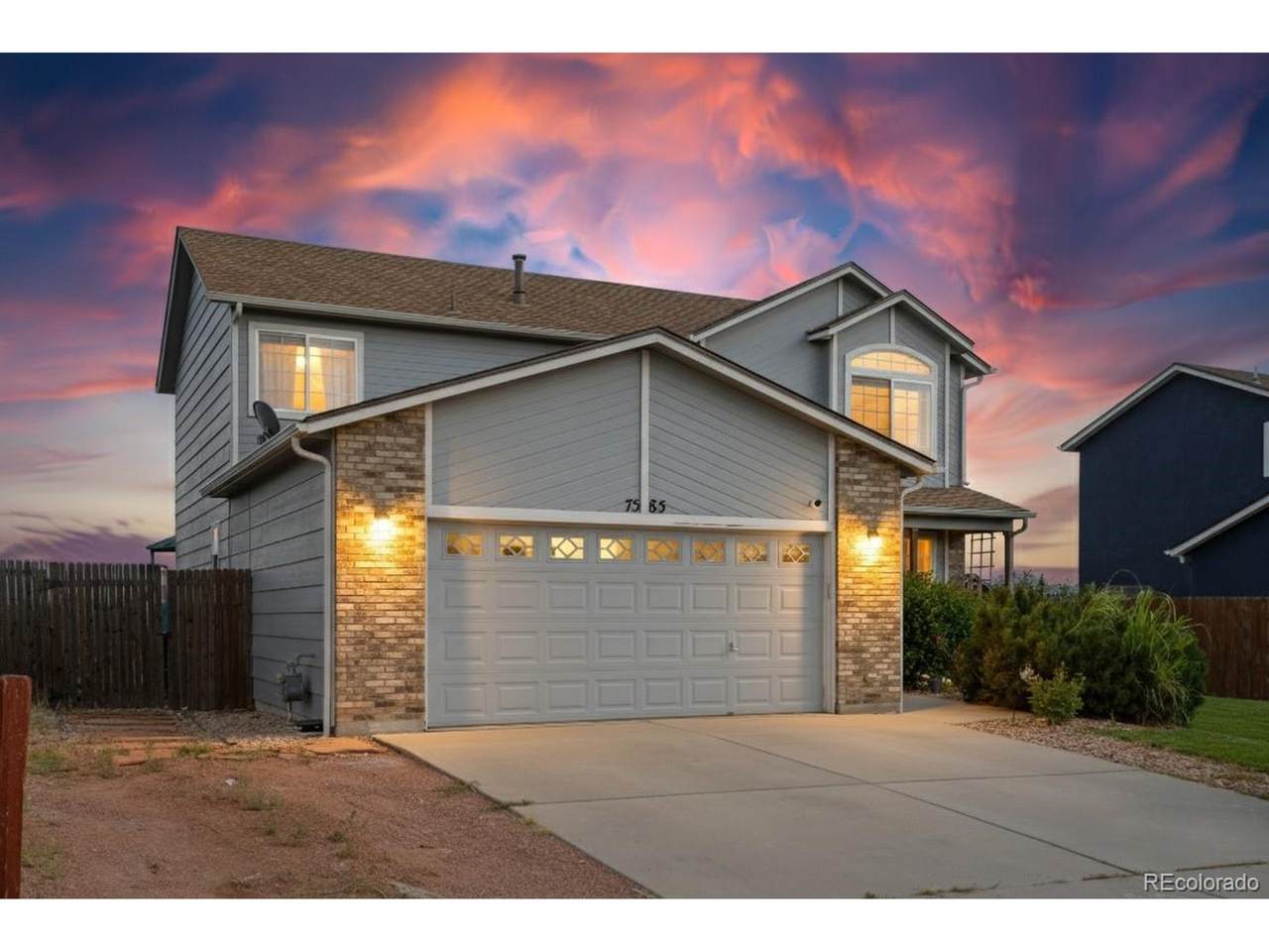 7585 Sun Prairie Dr - Photo 1