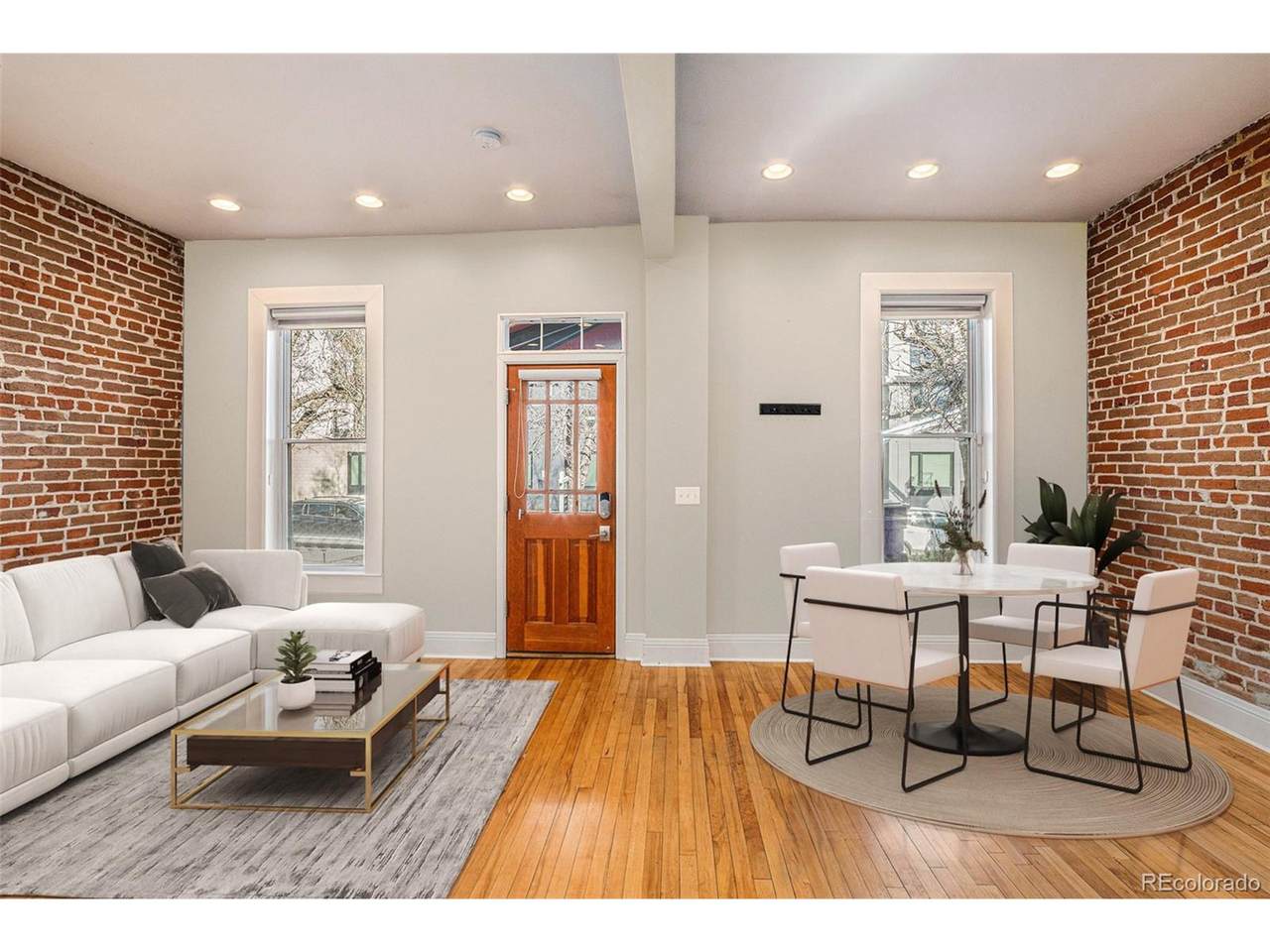 2633 Bryant St - Photo 1