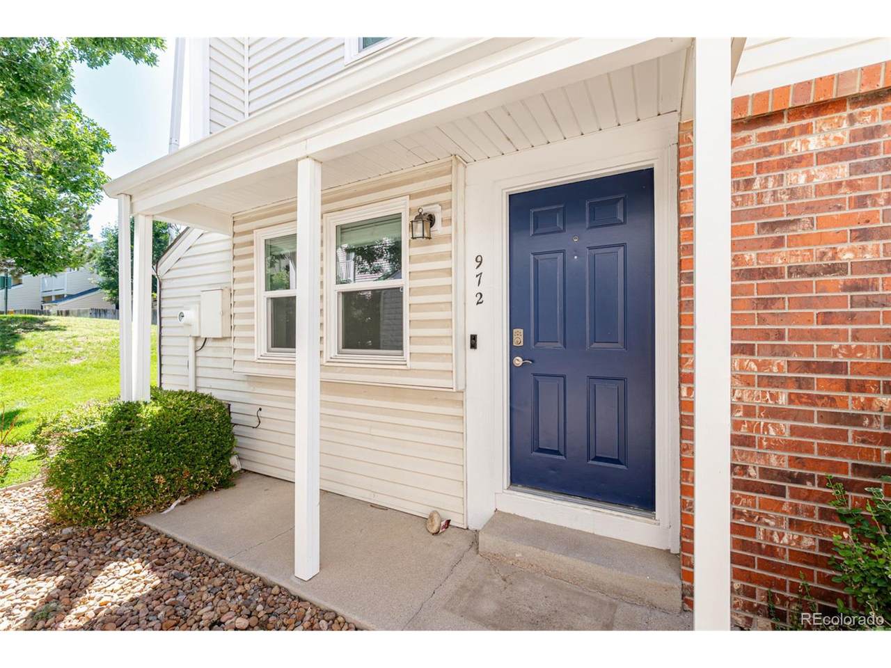 972 Pitkin Ct - Photo 1