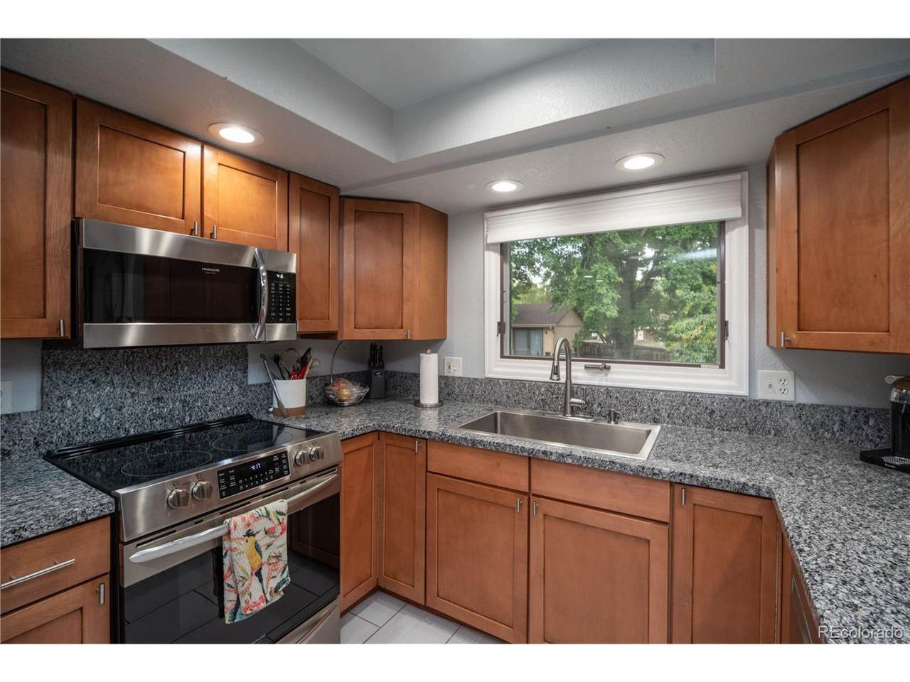 10879 65th Way - Photo 1