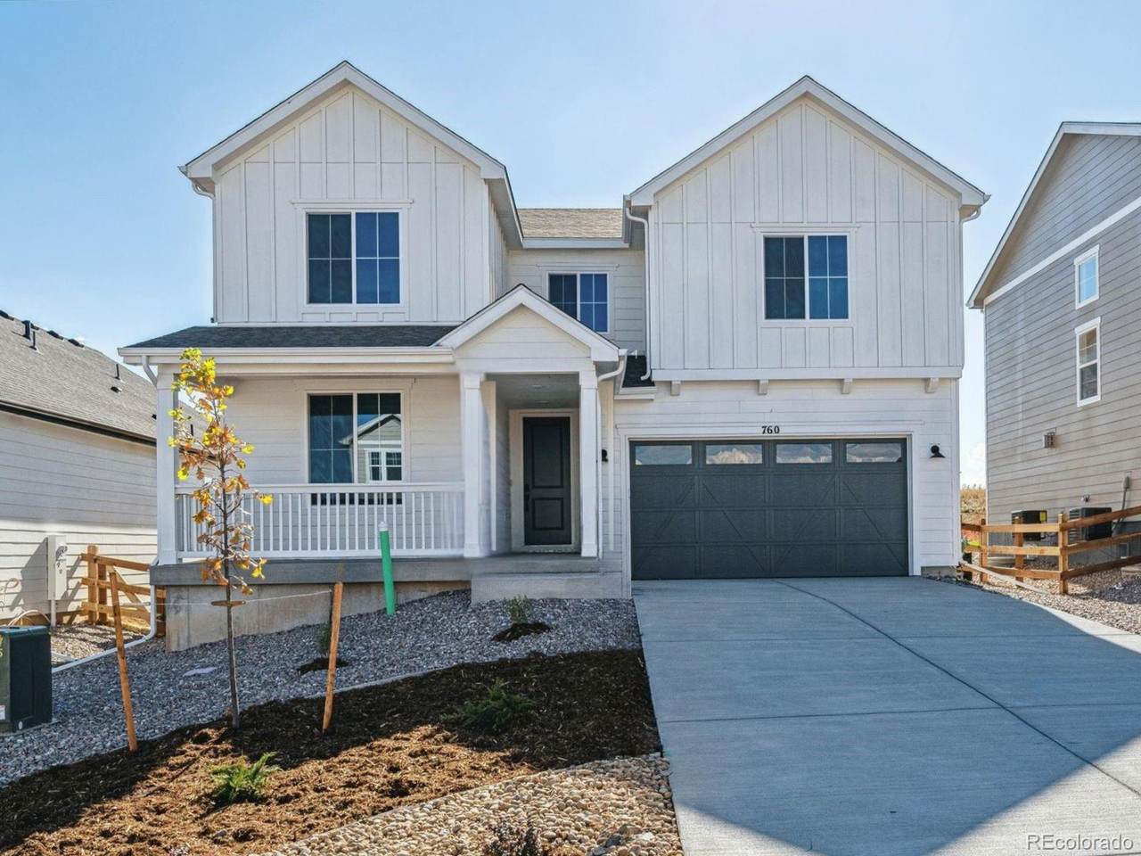 760 Lawson Dr - Photo 1