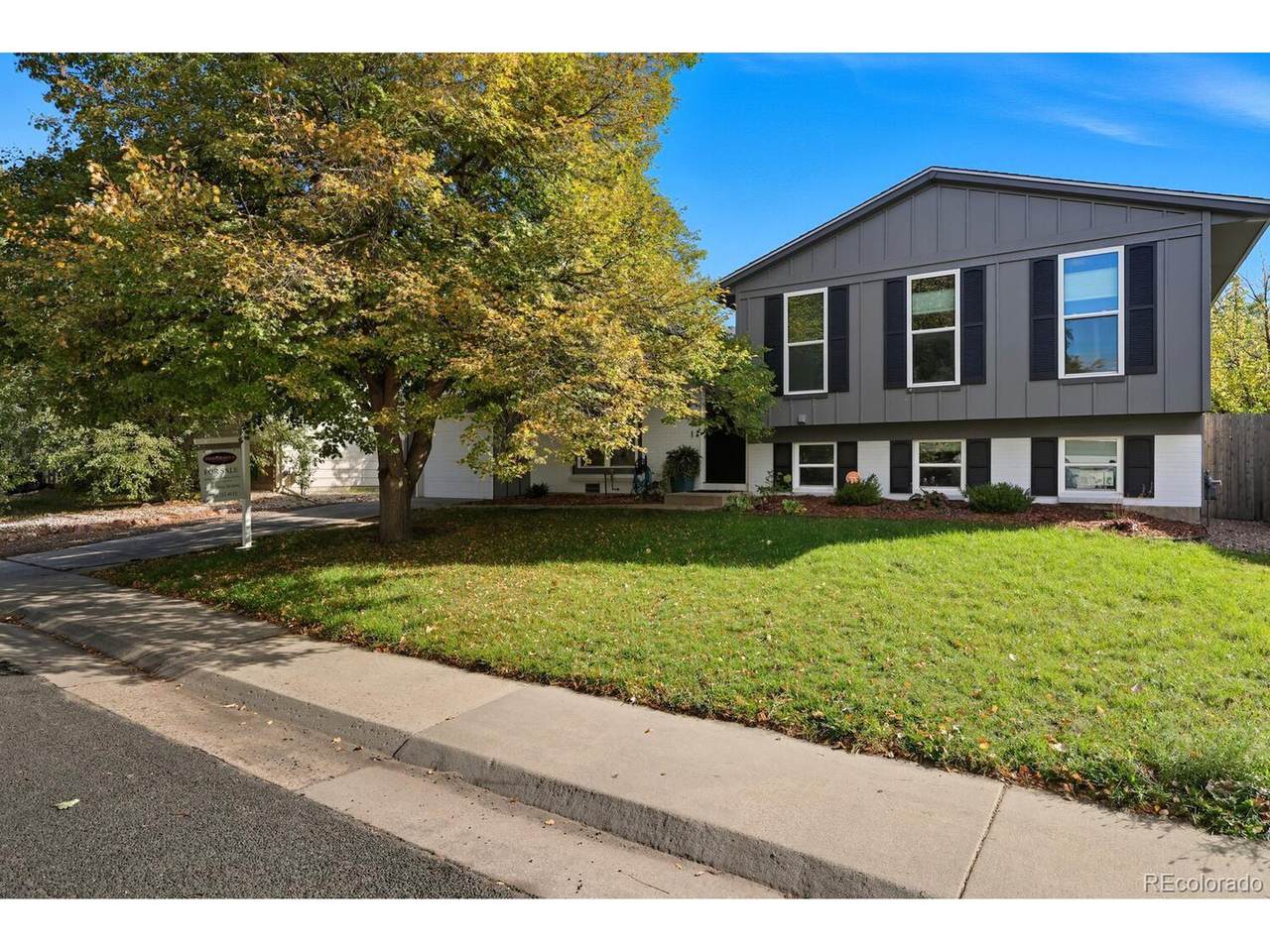 304 Beacon Hill Dr - Photo 1