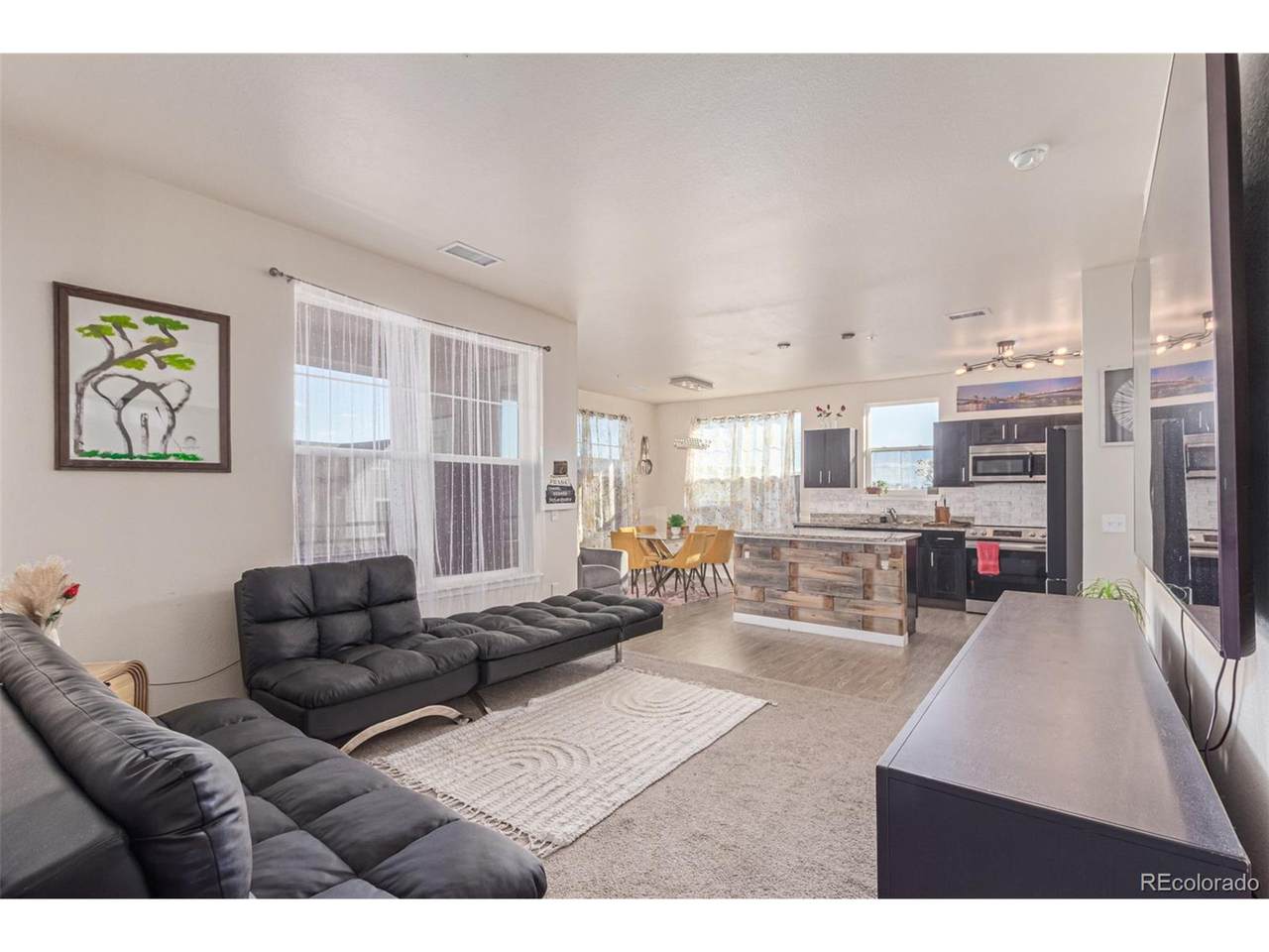 4100 Albion St - Photo 1