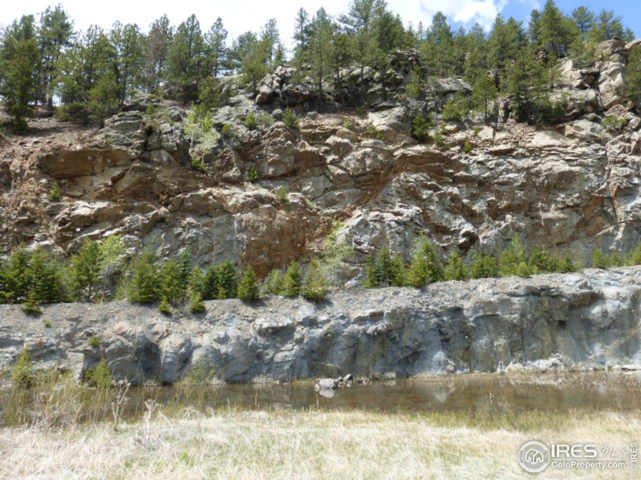 200 Clear Creek St - Photo 1