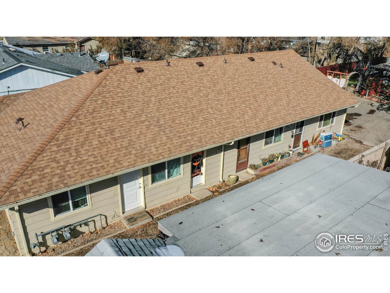 2011 5th St - Photo 1