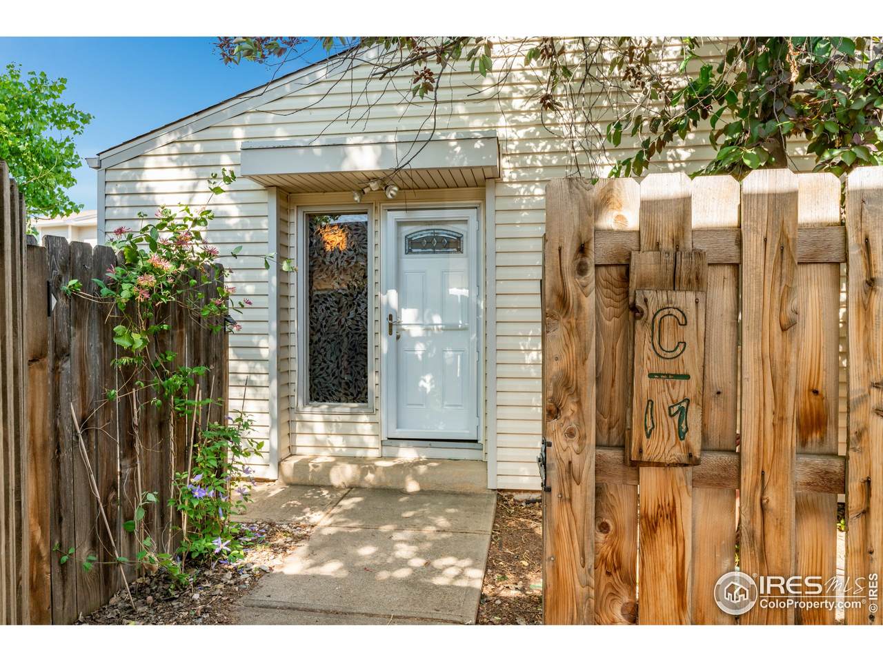 3024 Ross Dr - Photo 1