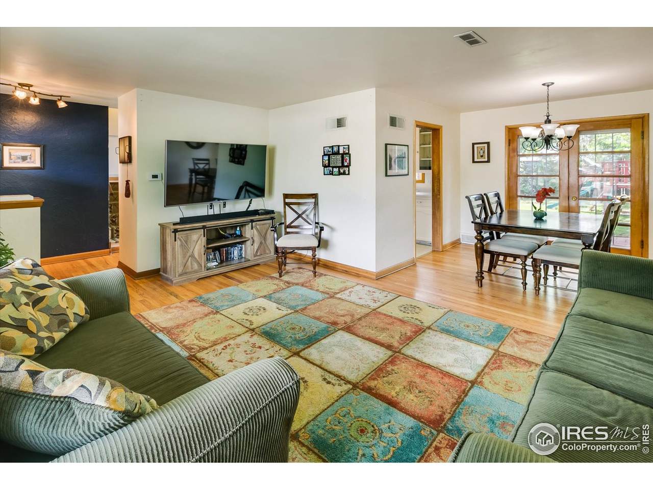 5734 Huron St - Photo 1