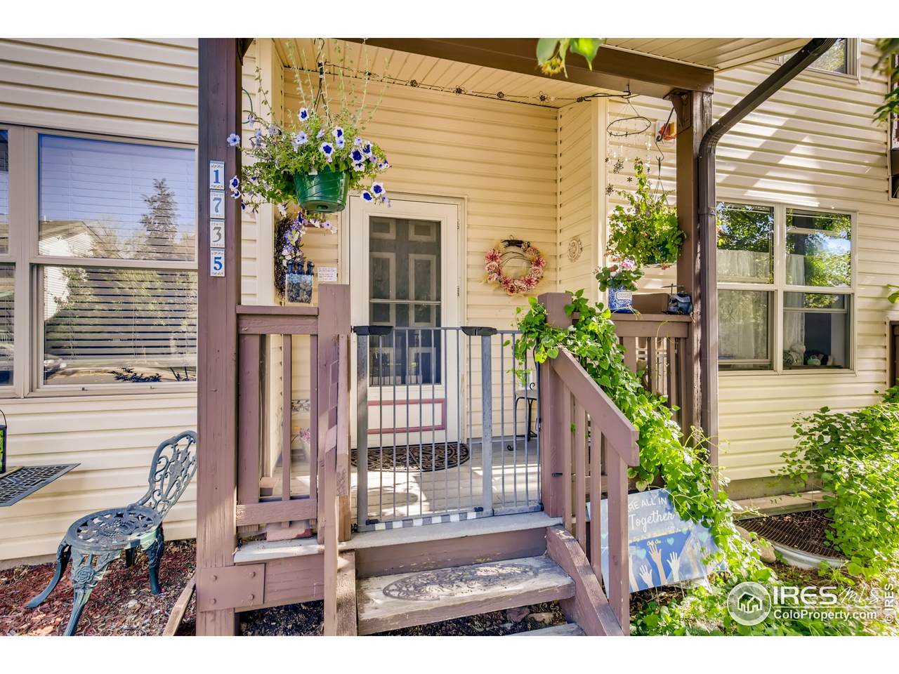 1735 Yaupon Ave - Photo 1