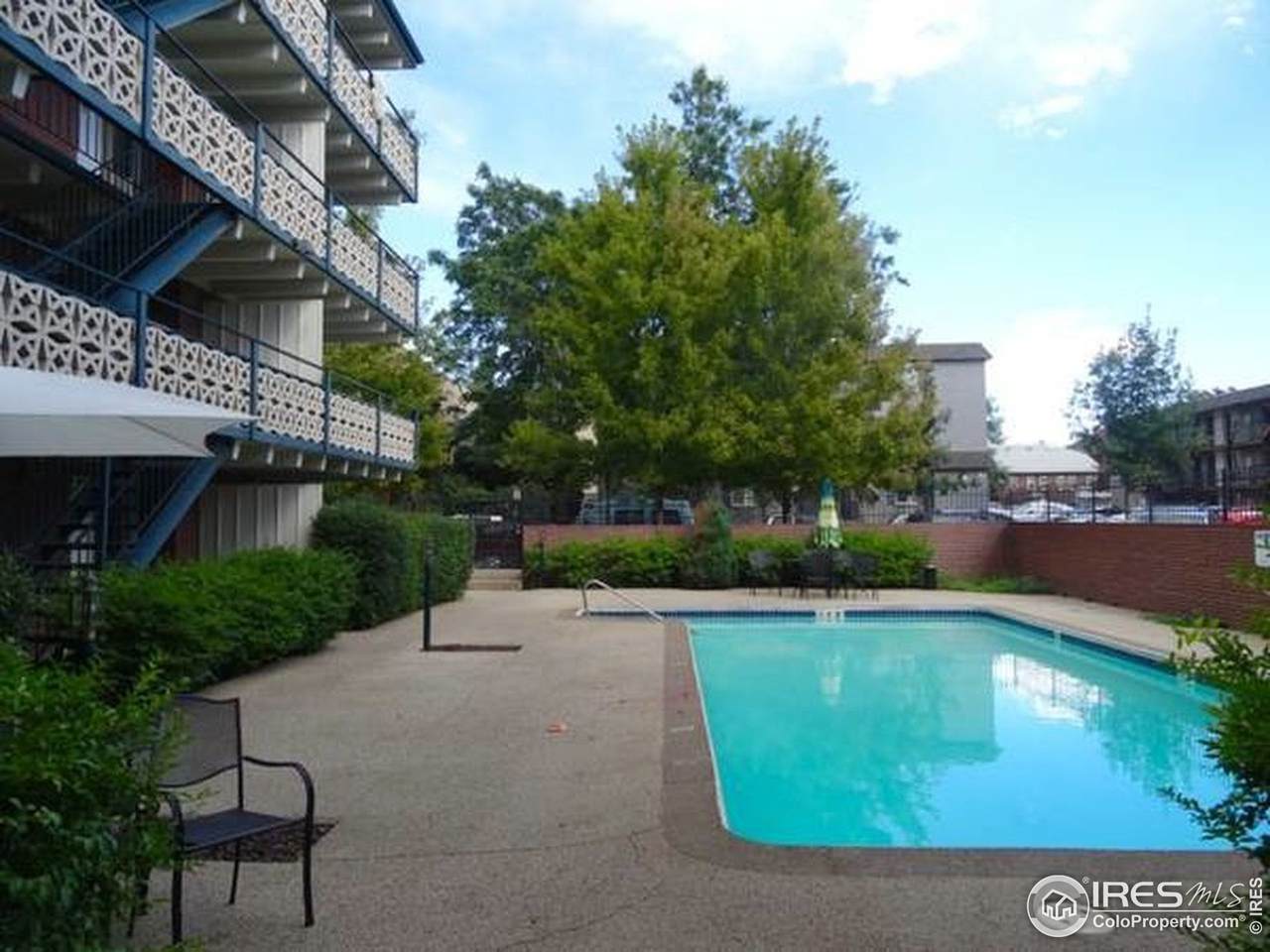 655 Pearl St - Photo 1