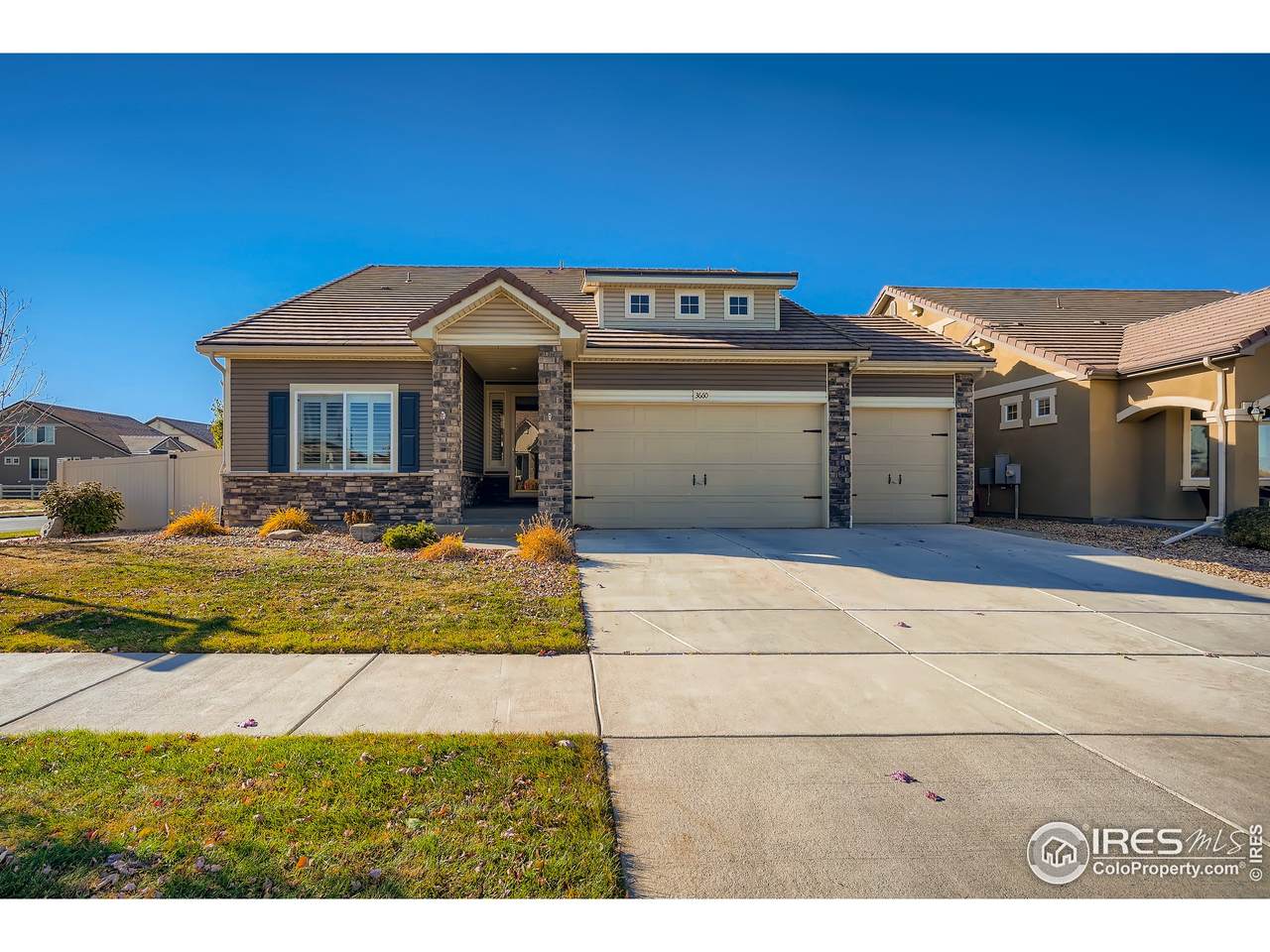 3660 Woodhaven Ln - Photo 1