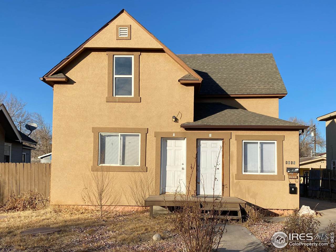 1015 5th St - Photo 1