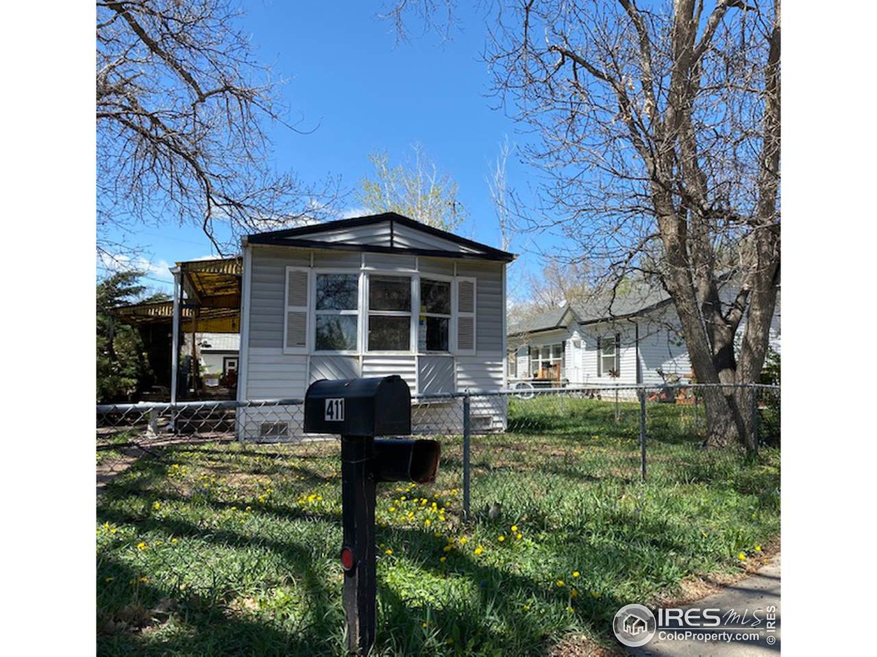 411 Autrey Ave - Photo 1