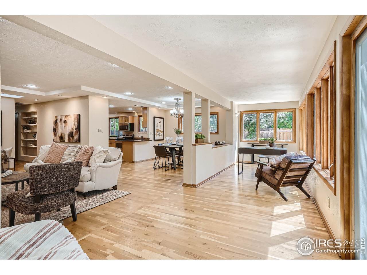 2090 Grape Ave - Photo 1