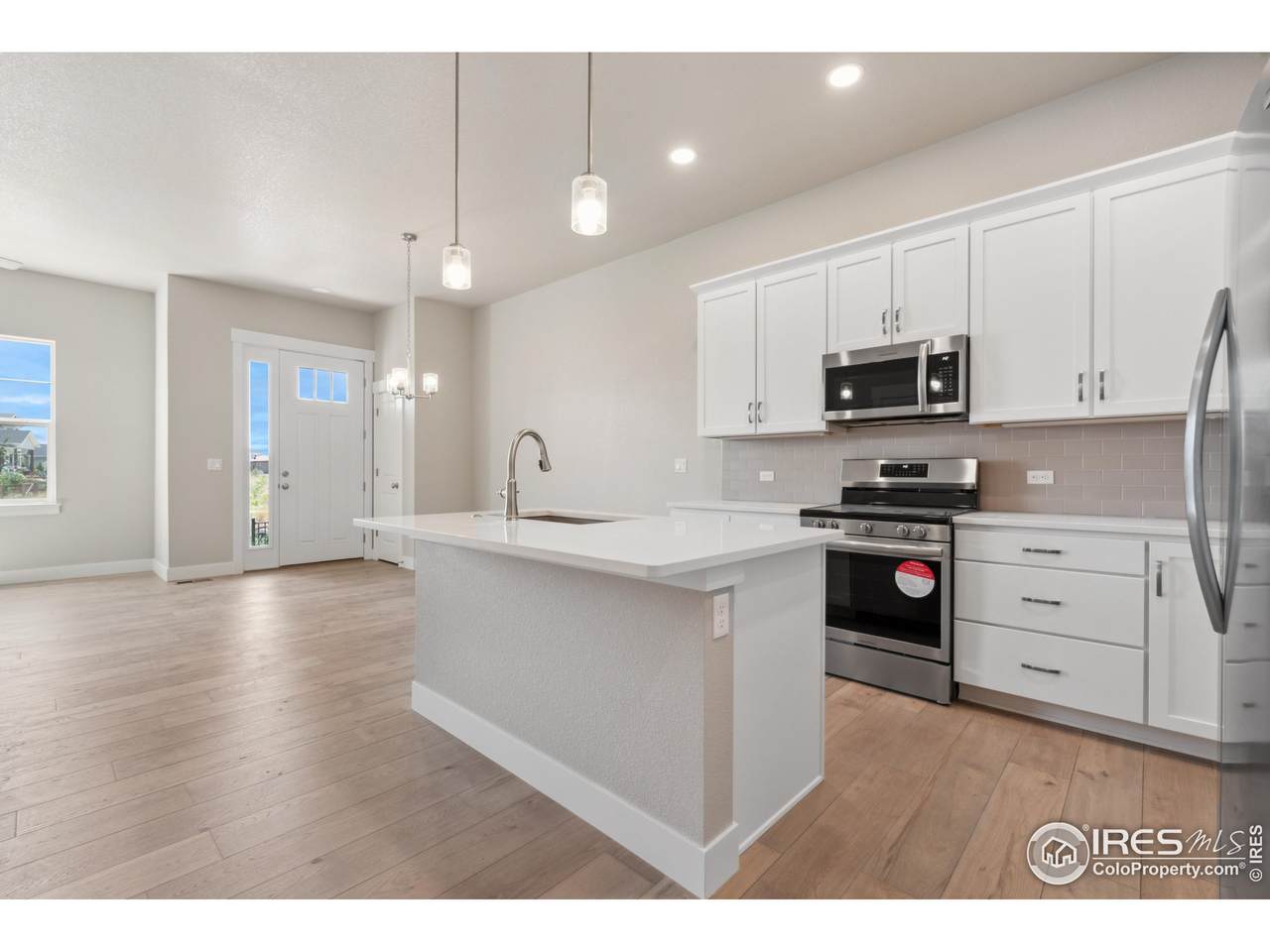 4120 Trapper Lake Dr - Photo 1