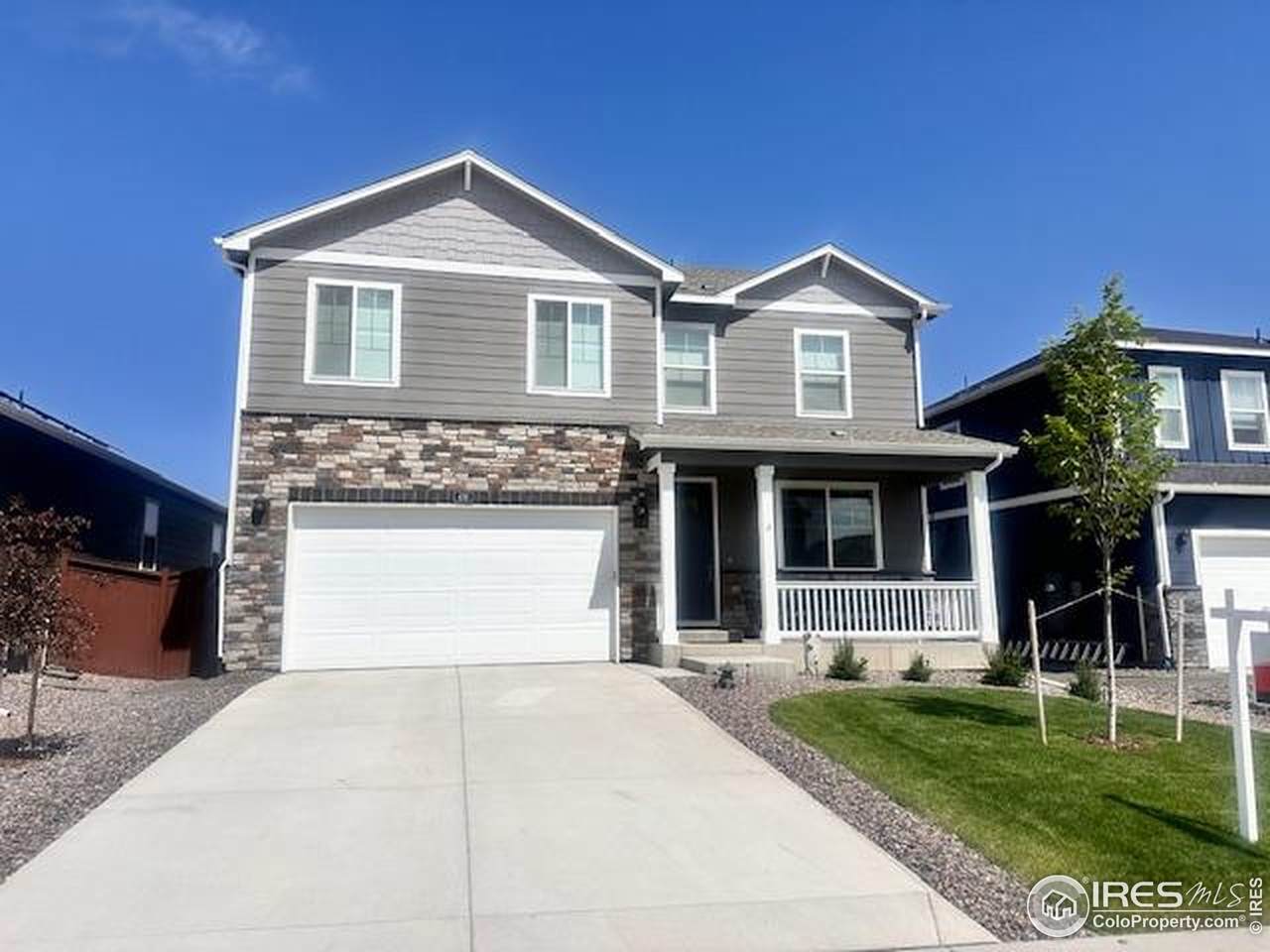 439 Bluebird Rd - Photo 1