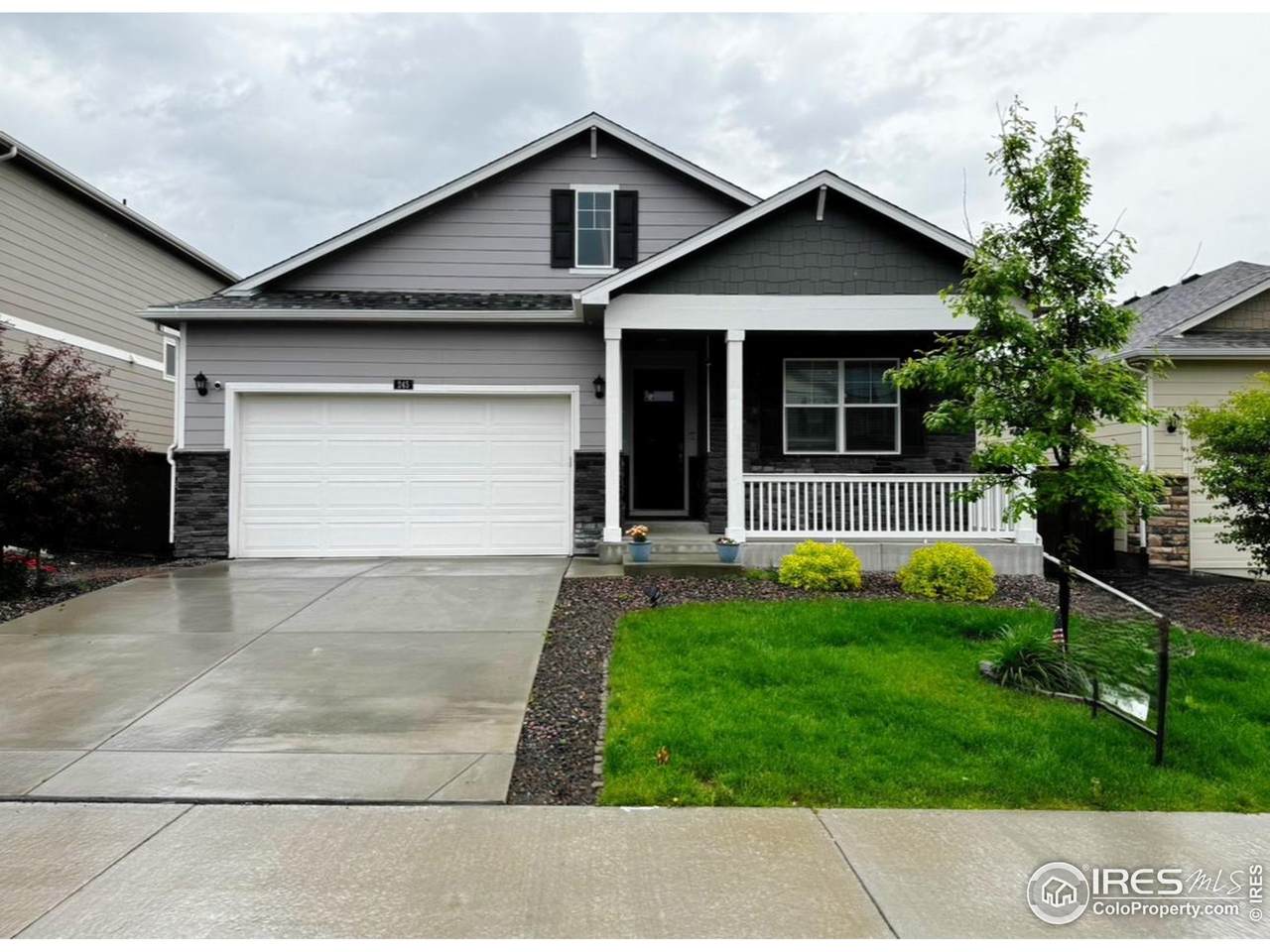 245 Swallow Rd - Photo 1