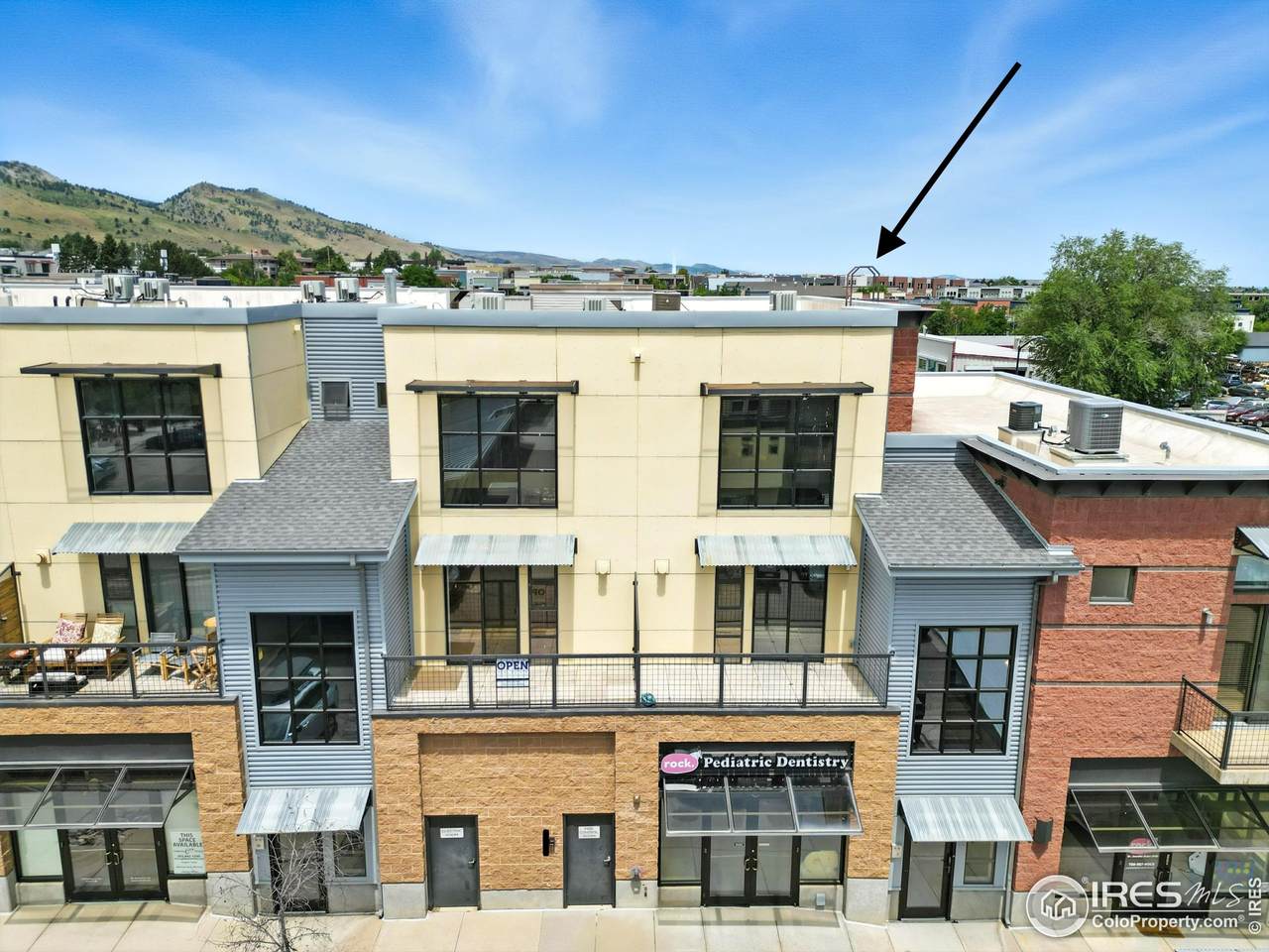 1200 Yarmouth Ave - Photo 1