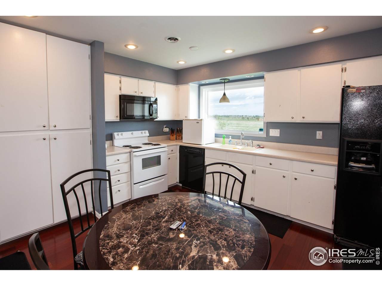 538 California St - Photo 1