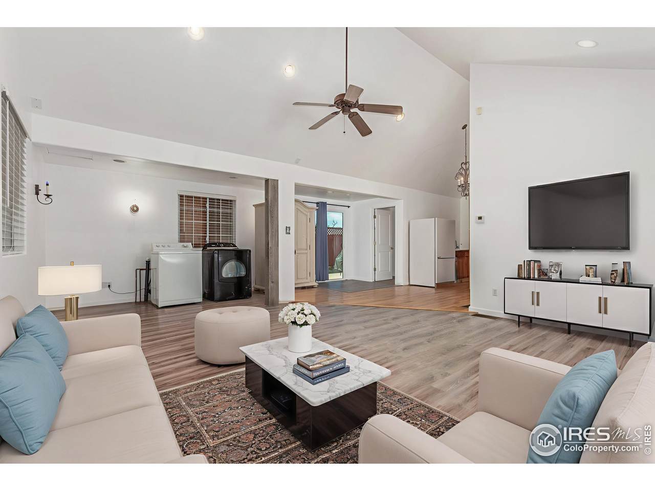 310 2nd Ave - Photo 1