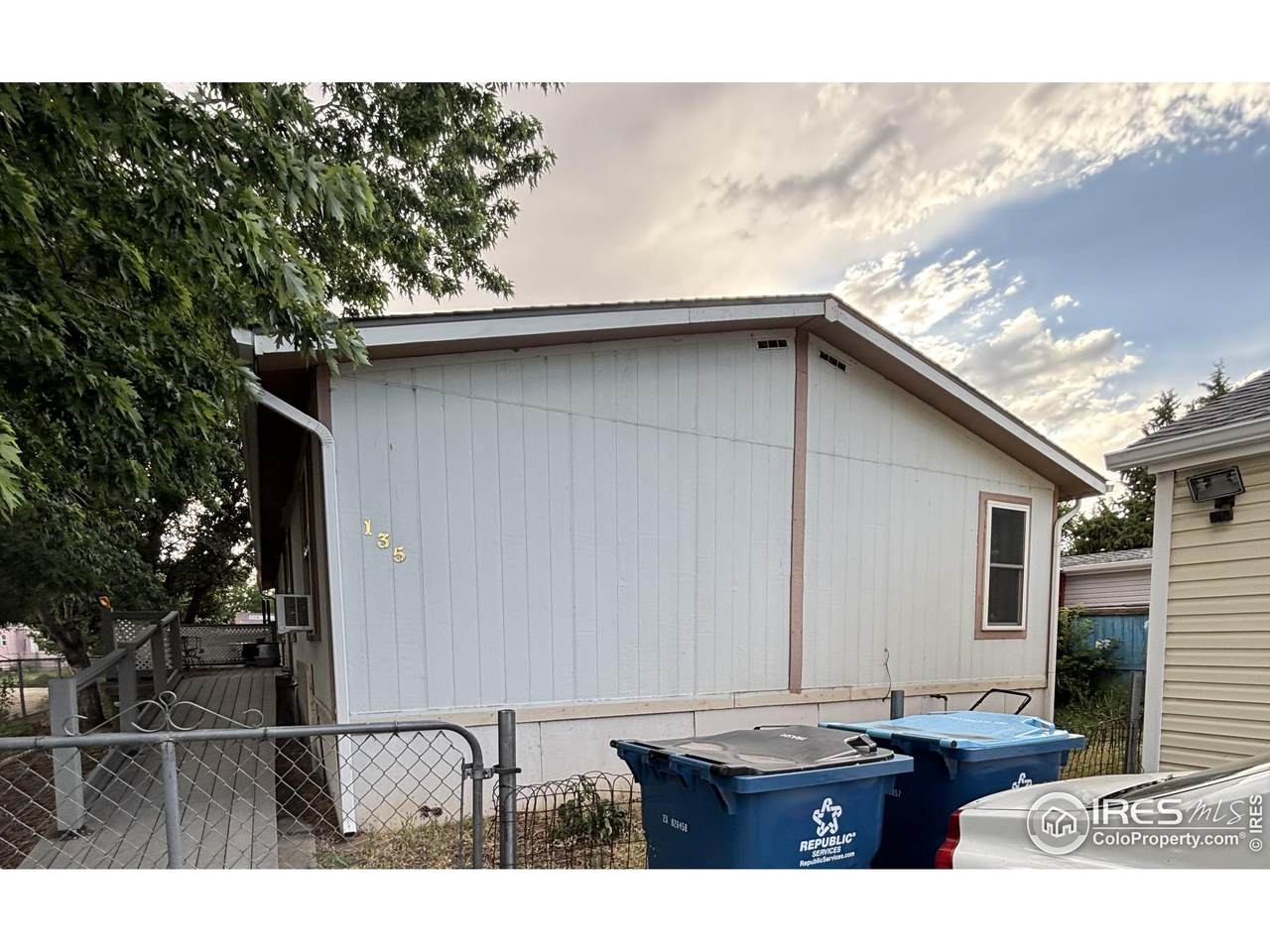 135 Poplar St - Photo 1