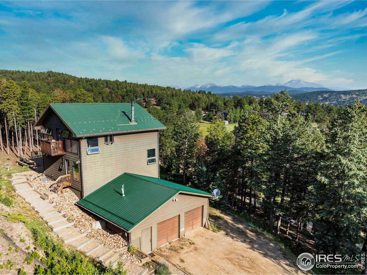 700 Hill St - Photo 1