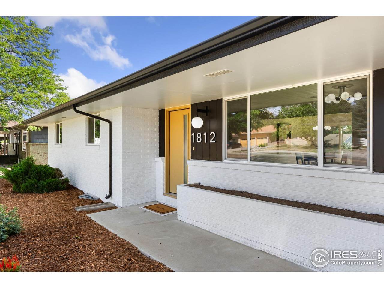 1812 Van Buren Ave - Photo 1