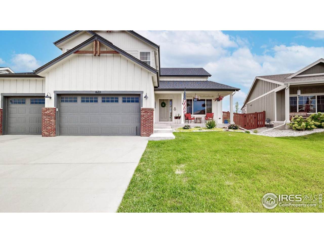 623 Wild Honey Dr - Photo 1
