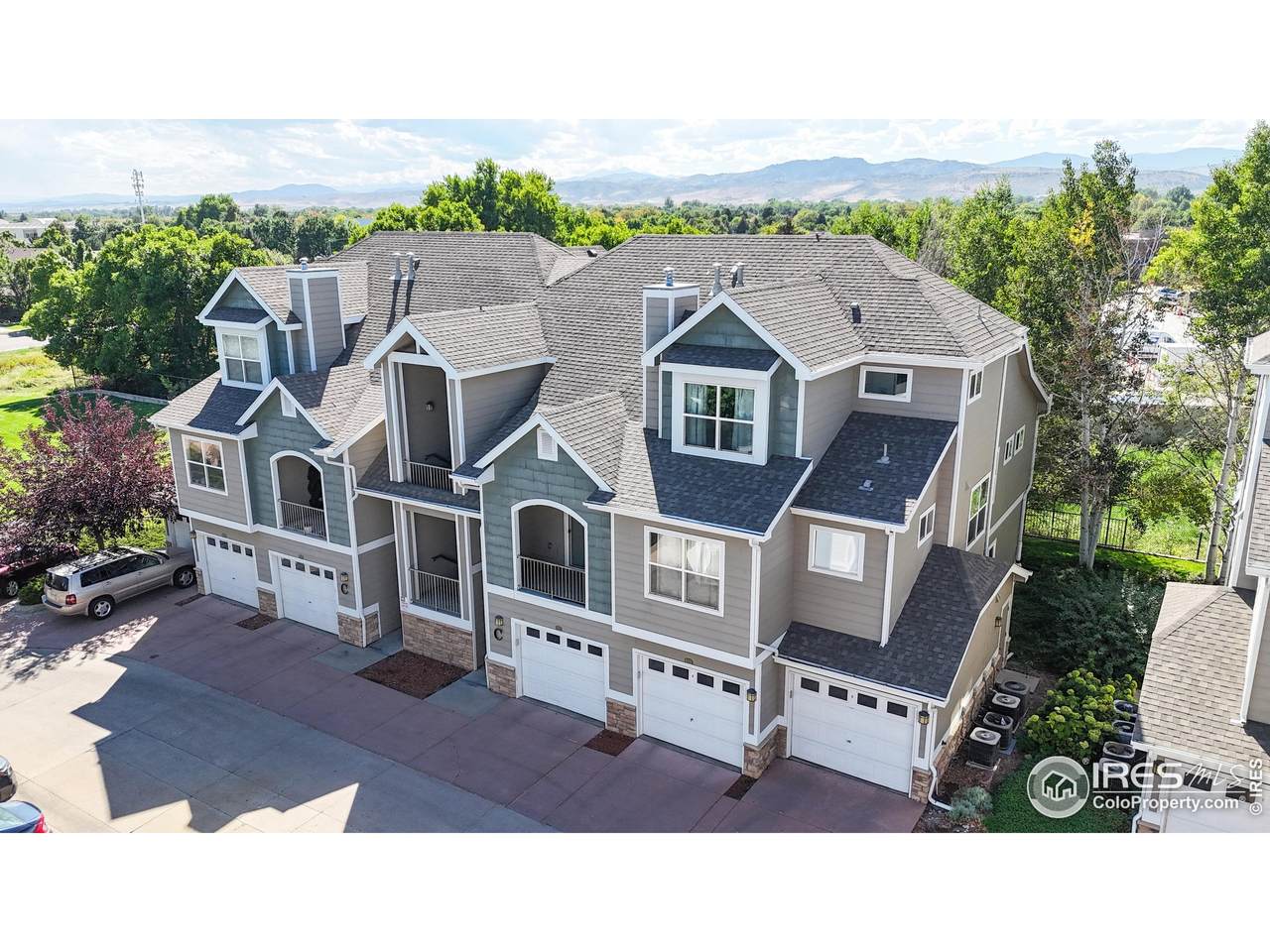 4245 Boardwalk Dr - Photo 1