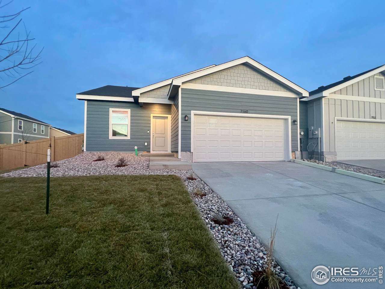 7160 Gateway Crossing St - Photo 1
