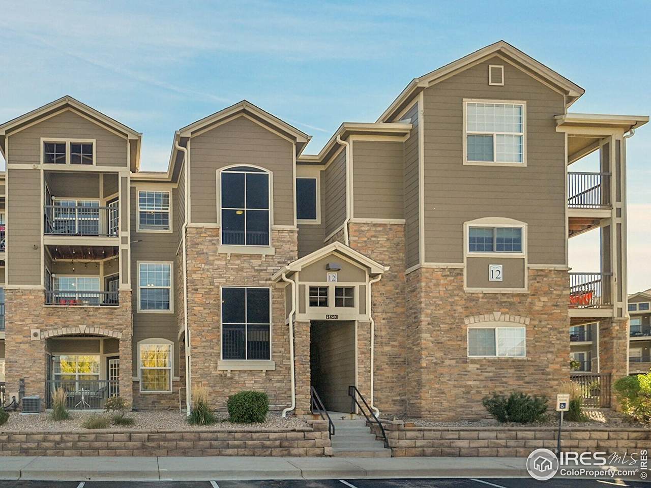 1450 Blue Sky Way - Photo 1