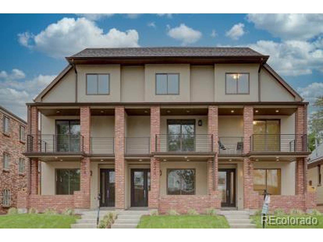 928 Logan St - Photo 1
