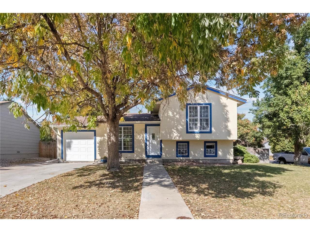 8727 Duquesne Dr - Photo 1