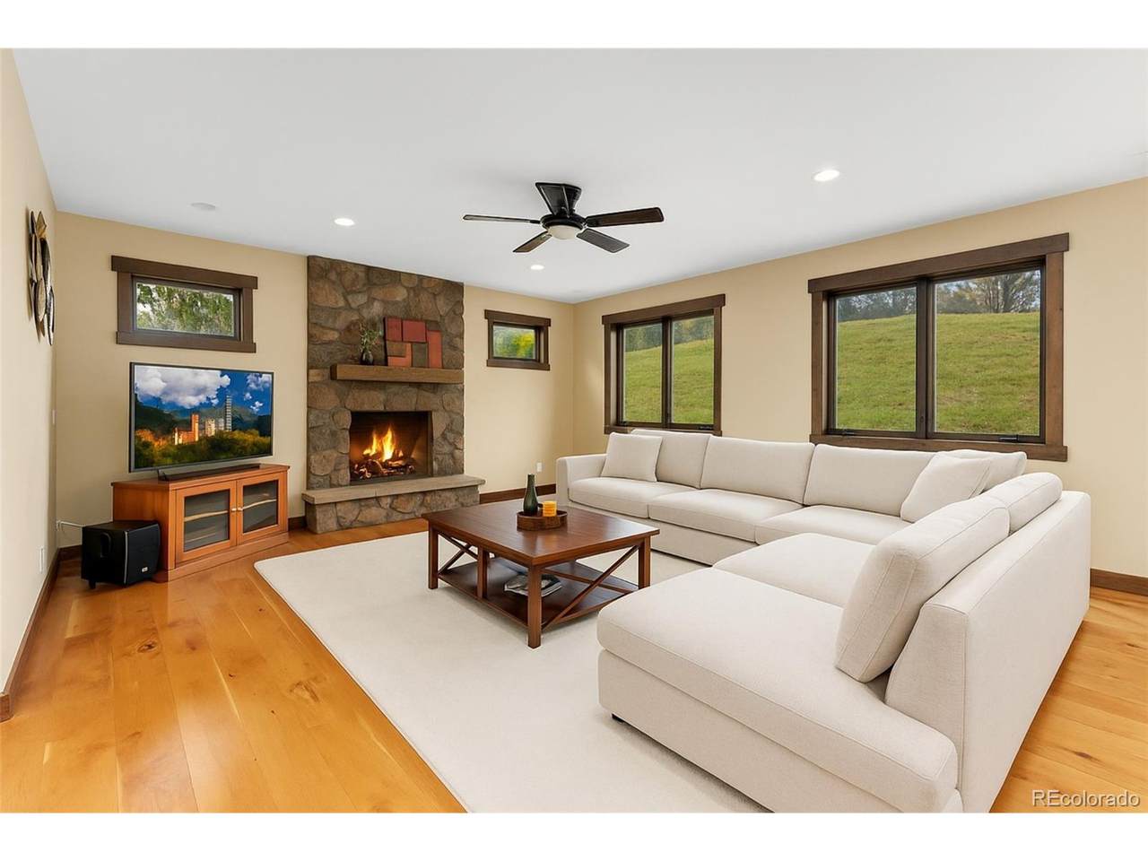 3048 Starling Ct - Photo 1