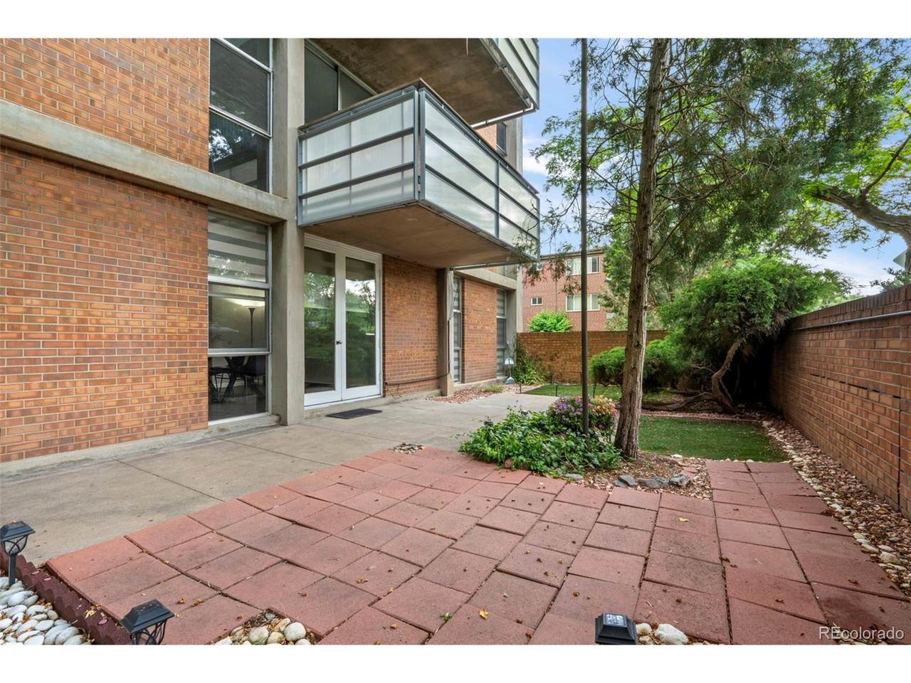 2500 York St - Photo 1