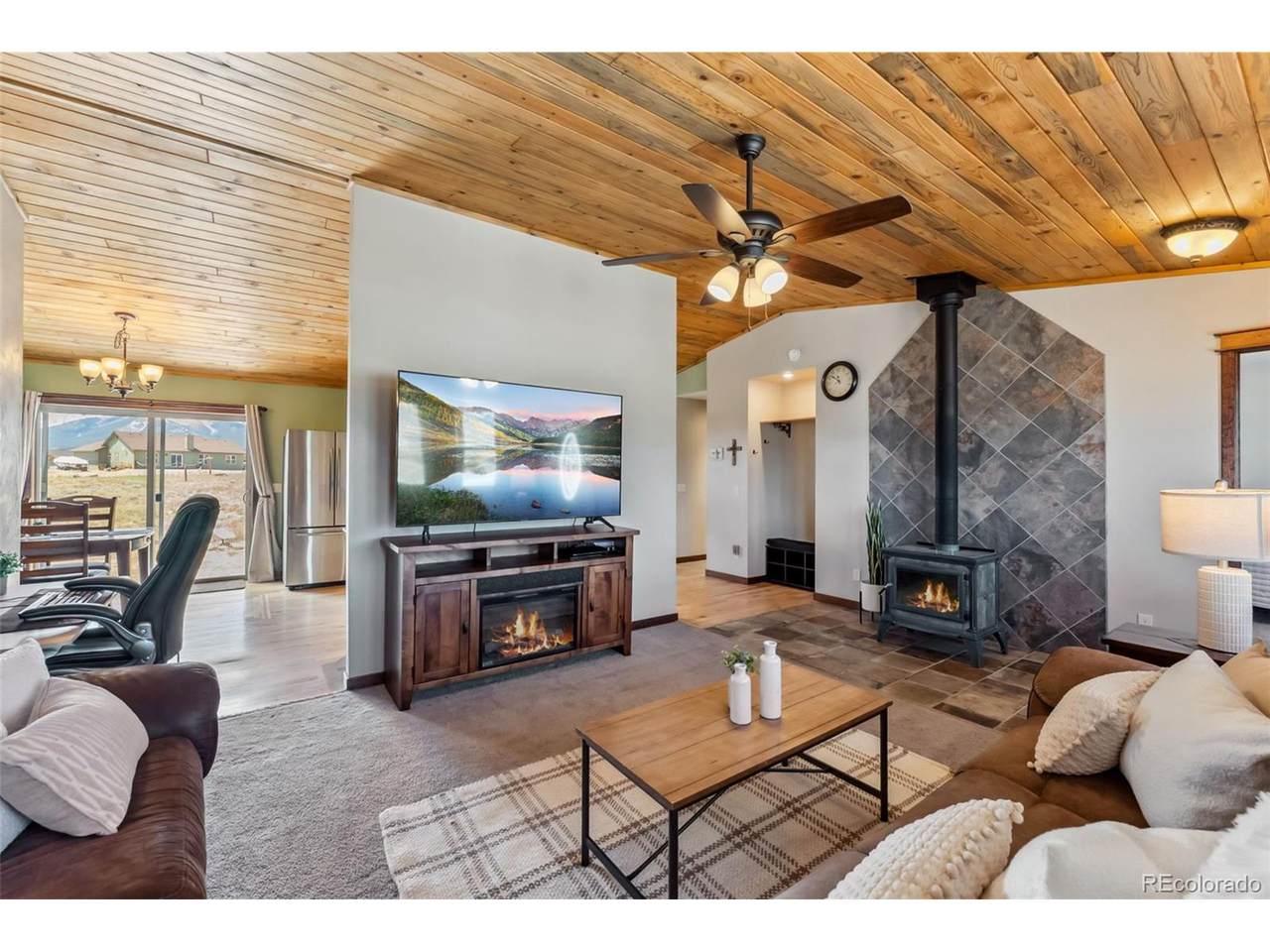 16651 Holly Ct - Photo 1