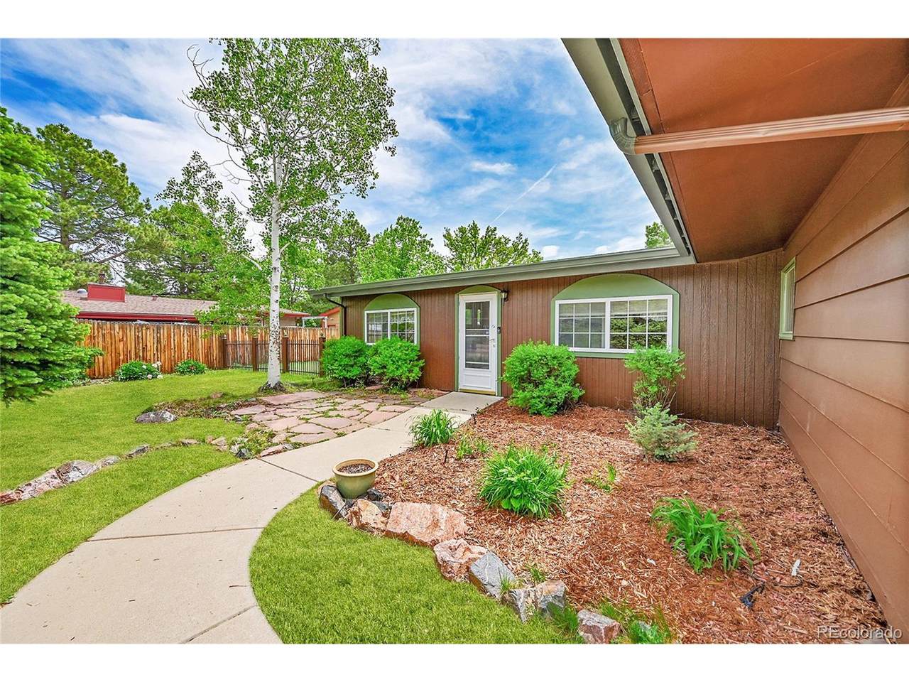 5722 Chestnut Ave - Photo 1