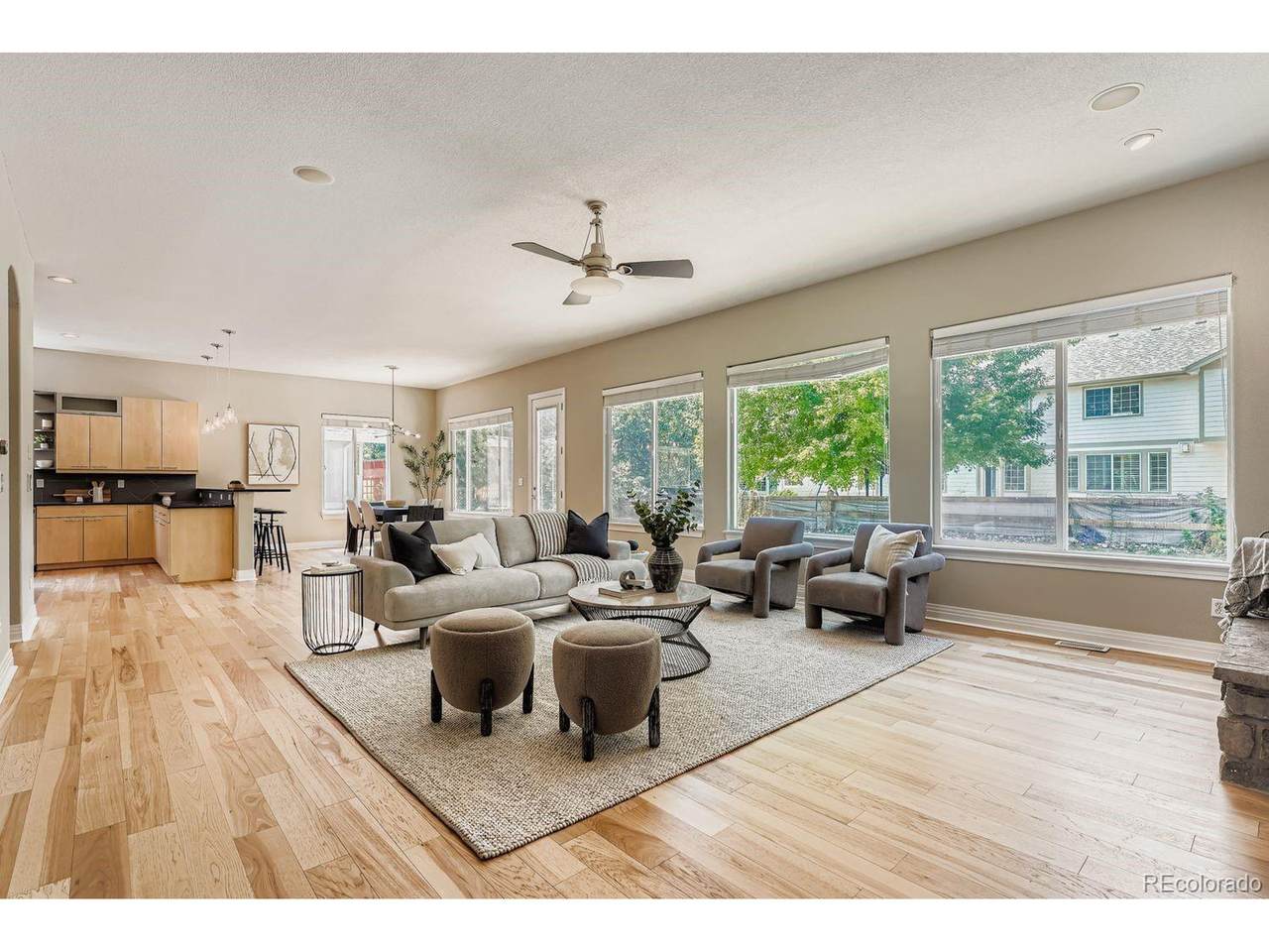 6553 Sedalia St - Photo 1