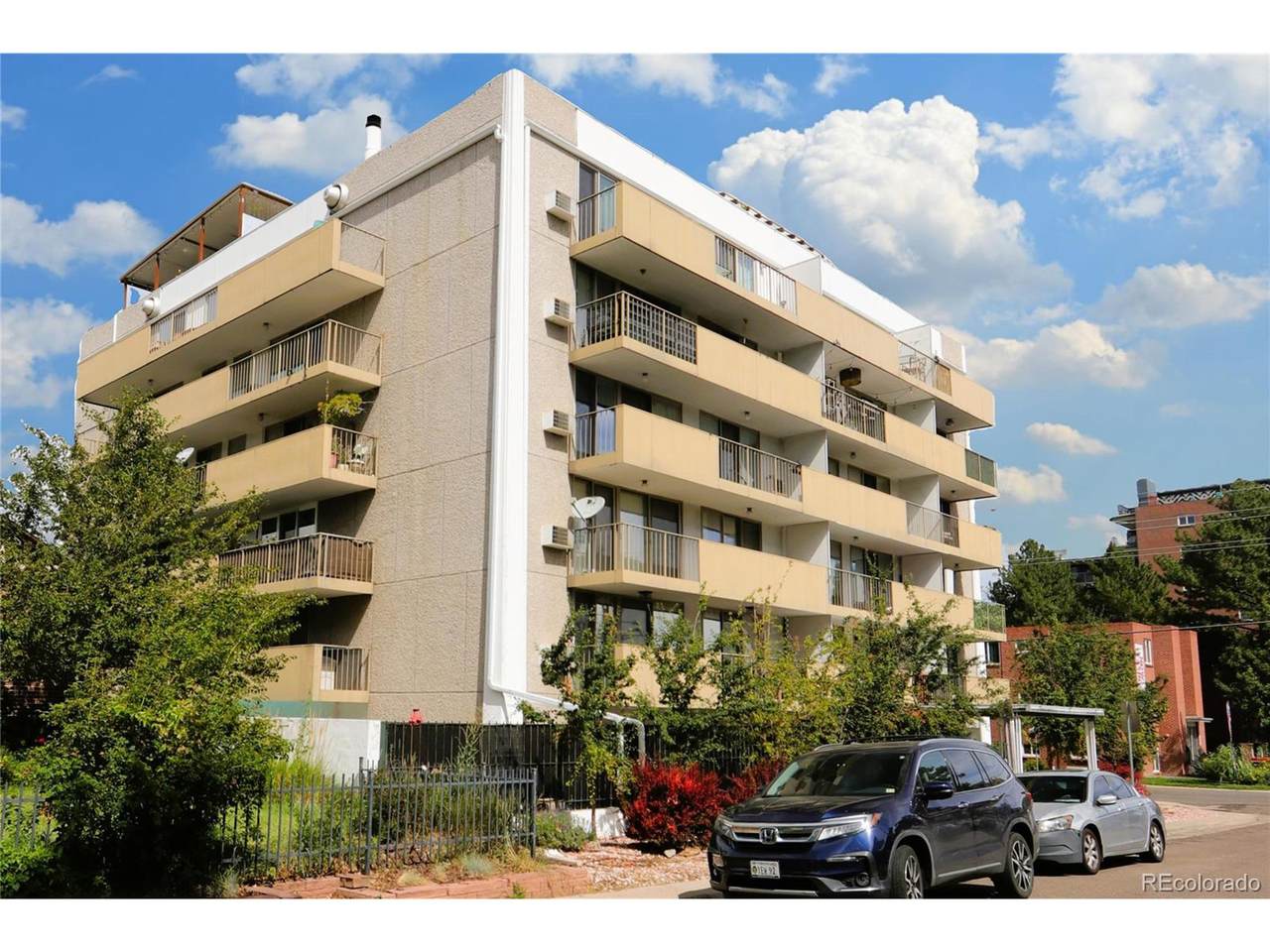 799 Dahlia St - Photo 1