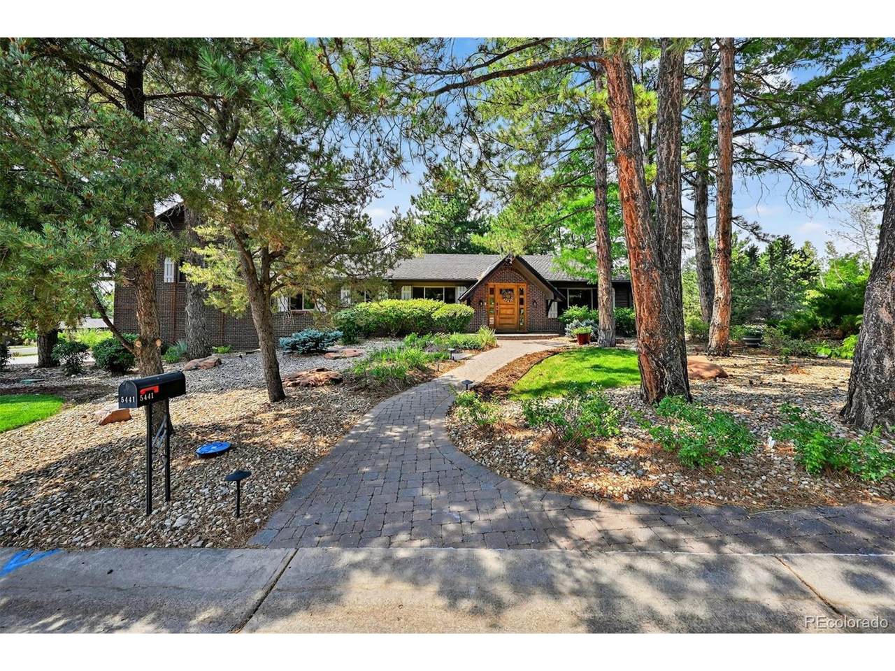 5441 Clinton Ct - Photo 1