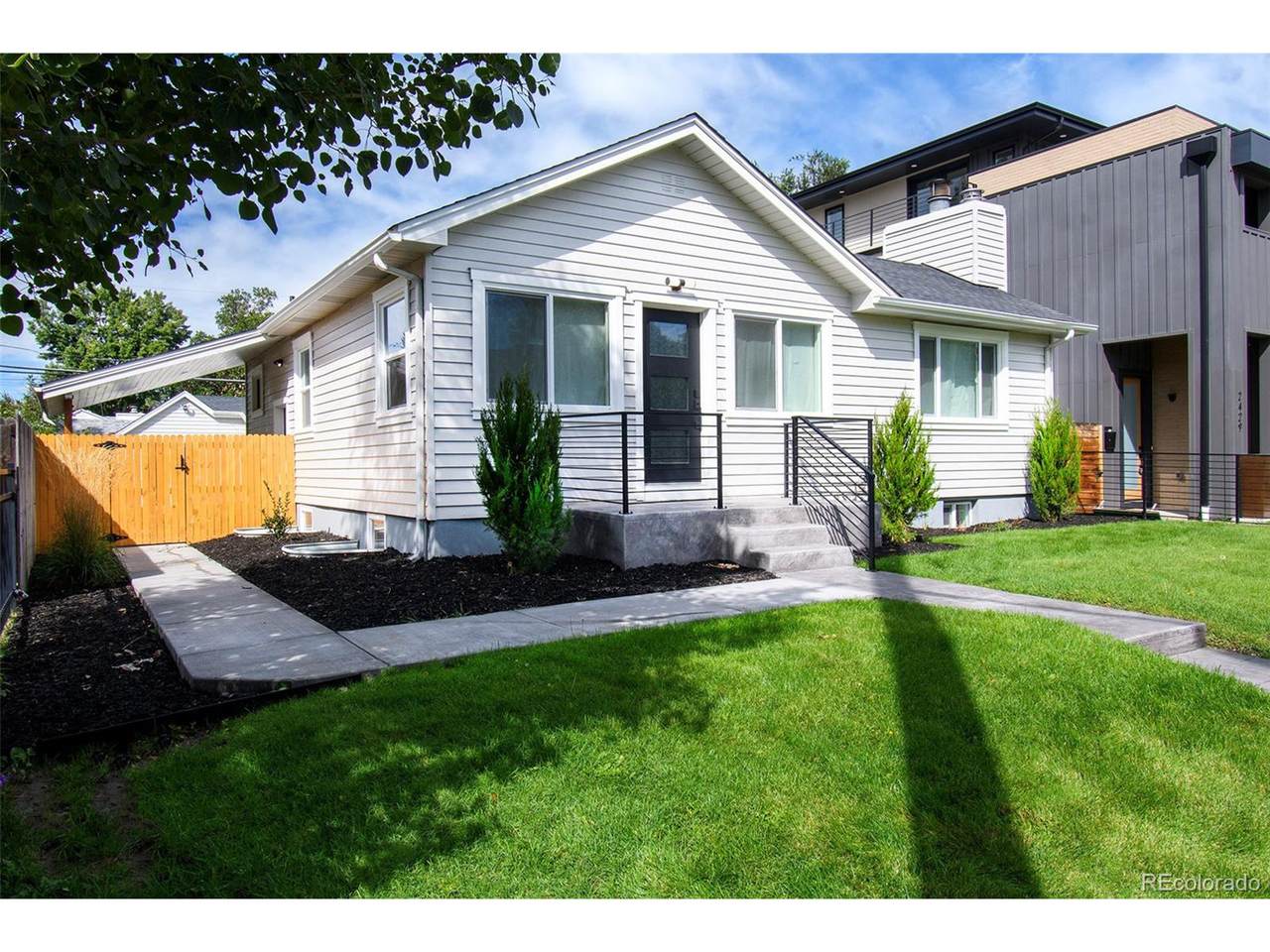 2435 Race St - Photo 1