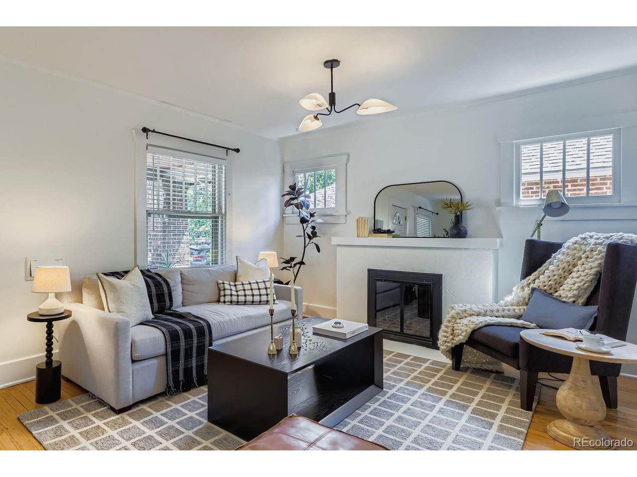 507 Clarkson St - Photo 1