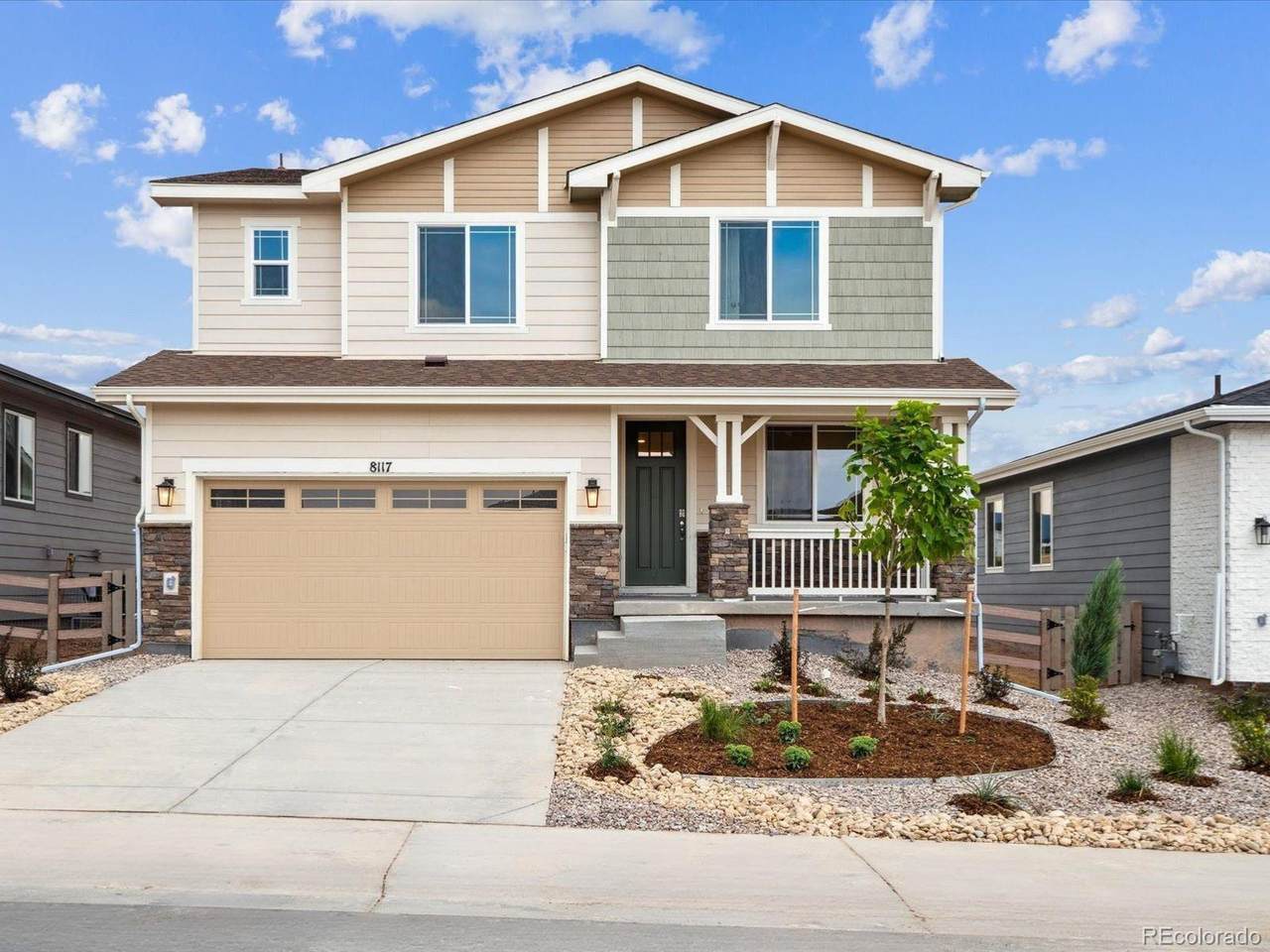 8117 Butte Creek St - Photo 1