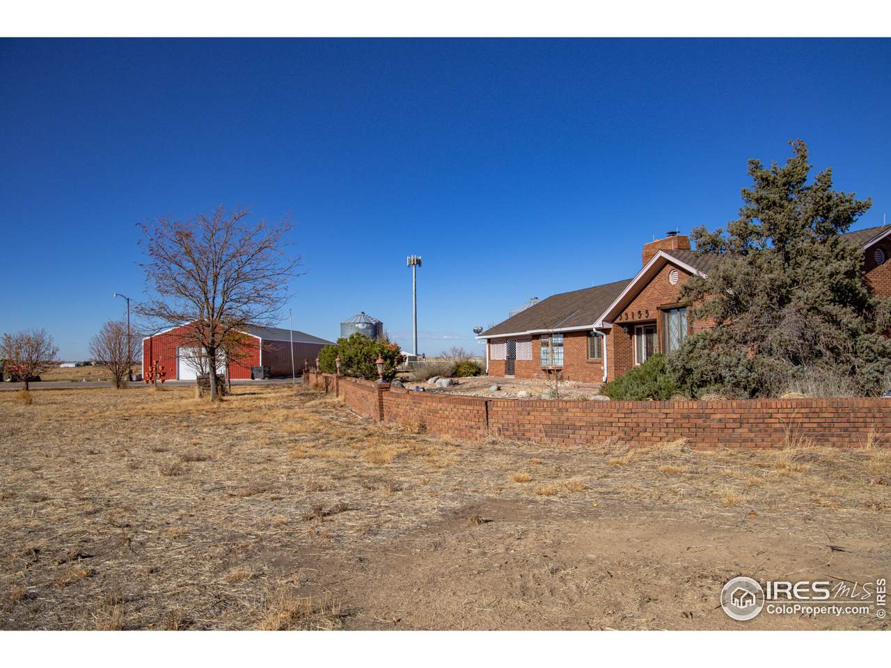 33555 152nd Ave - Photo 1