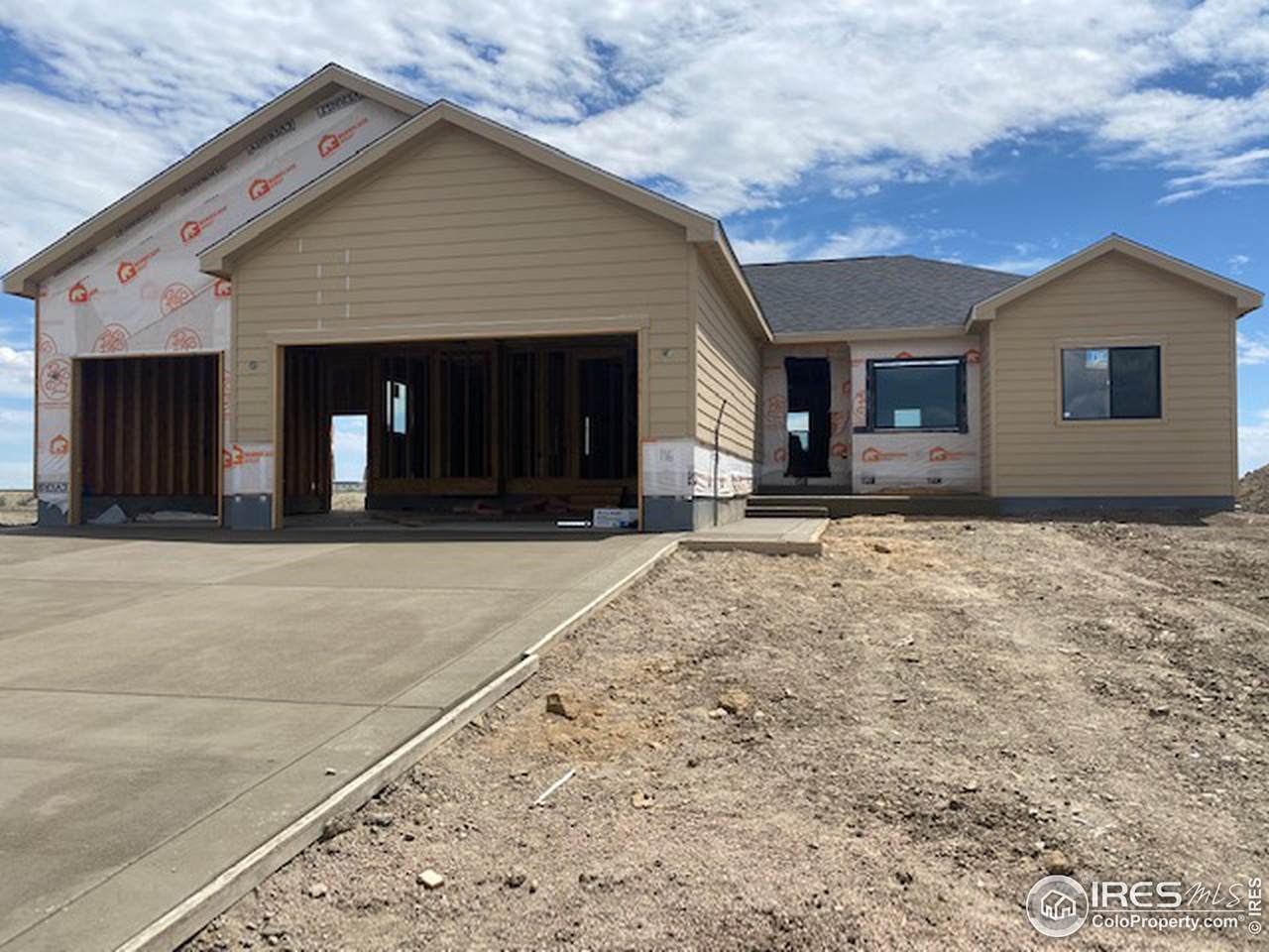 116 7th Ave - Photo 1