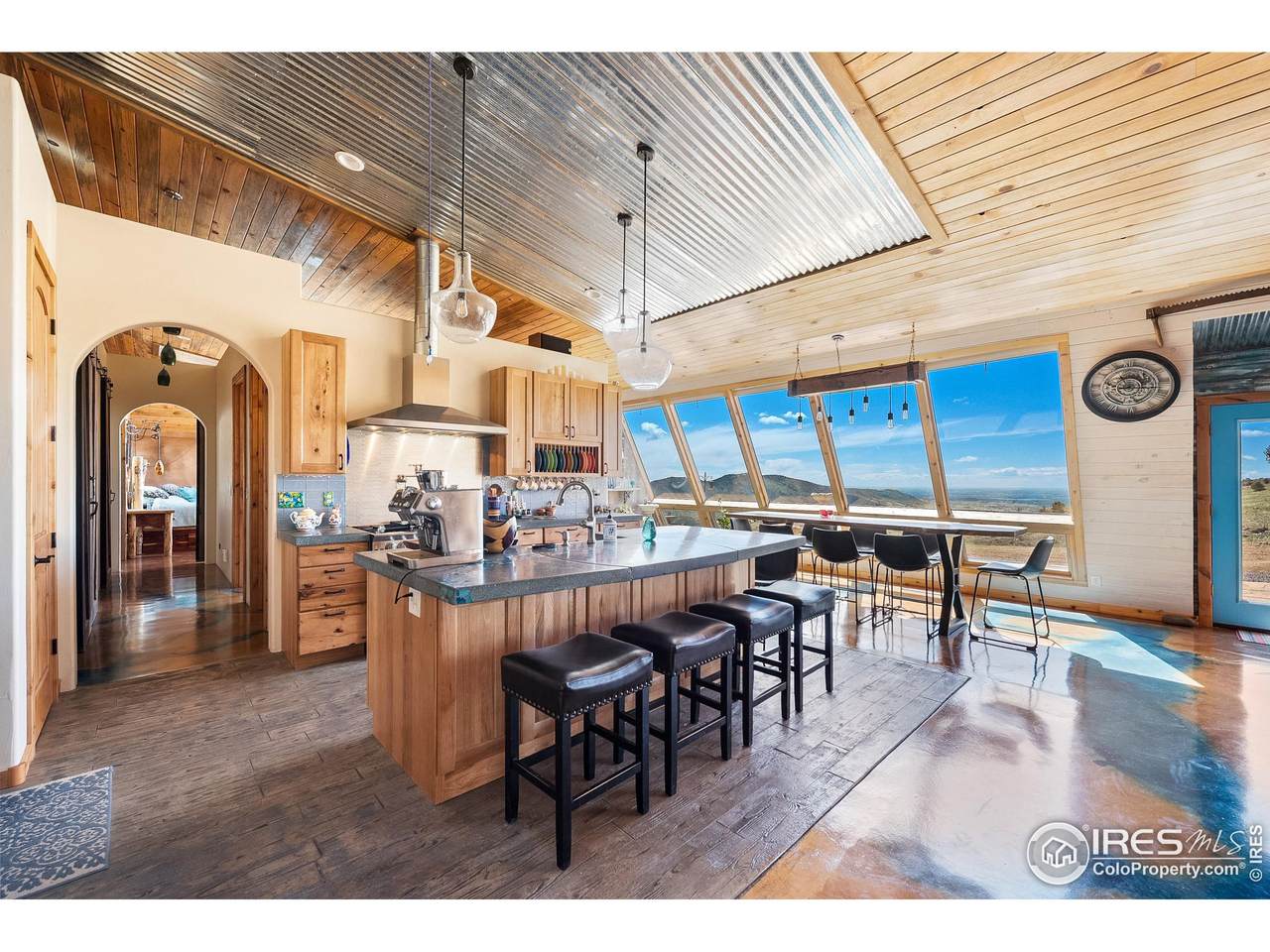 8025 Wolverine Ct - Photo 1